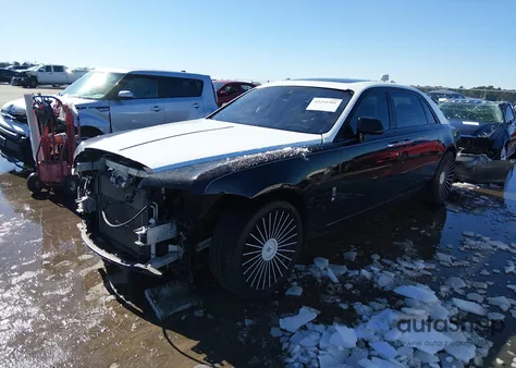 2013 Rolls-Royce Ghost z USA, uszkodzony, nr VIN SCA664L57DUX65932